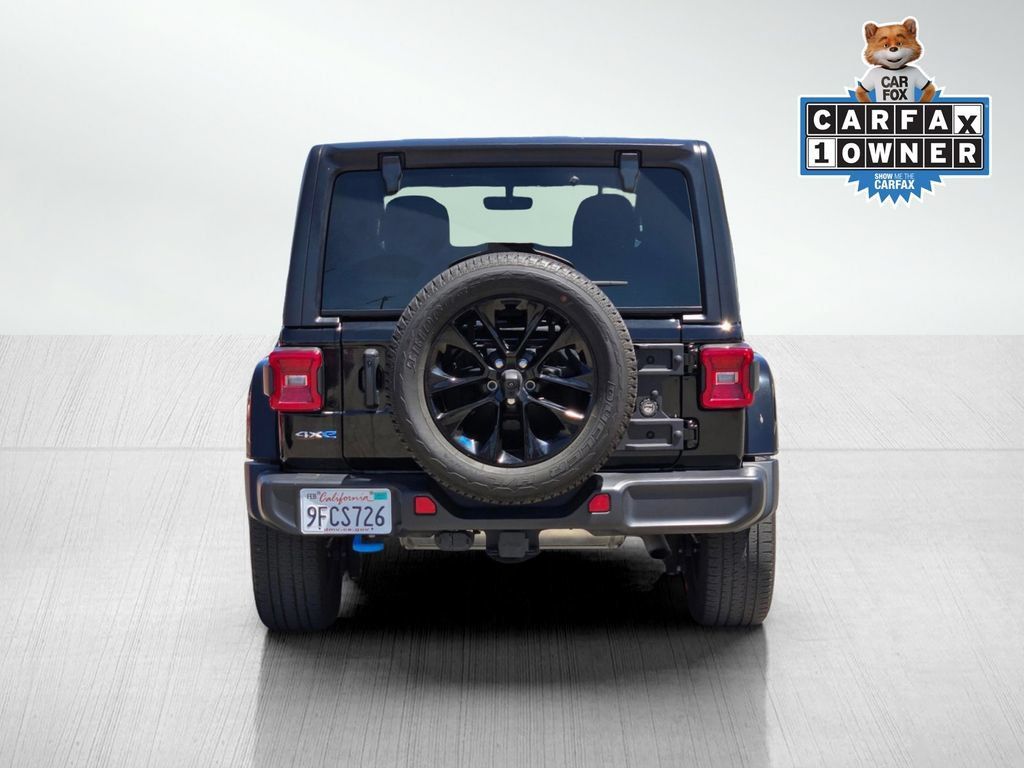 Used 2023 Jeep Wrangler Unlimited Sahara w/ Cold Weather Group AWD/4WD image 5