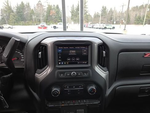 Used 2022 Chevrolet Silverado 1500 Custom Trail Boss w/ LPO, Dark Essentials Package image 57