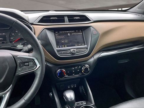 Used 2022 Chevrolet TrailBlazer ACTIV image 9