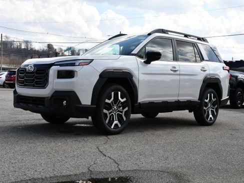 New 2026 Subaru Outback Touring XT image 3