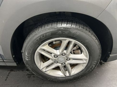 Used 2021 Hyundai Kona SE image 8