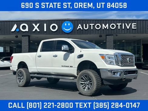 Used 2017 Nissan Titan SL AWD/4WD image 1