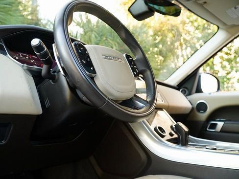 Used 2021 Land Rover Range Rover Sport HSE Silver Edition AWD/4WD image 13