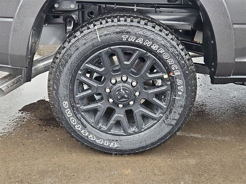 New 2026 RAM 2500 Limited image 9