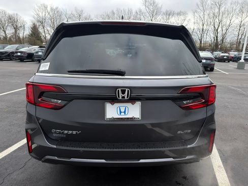 Certified 2026 Honda Odyssey Elite image 4