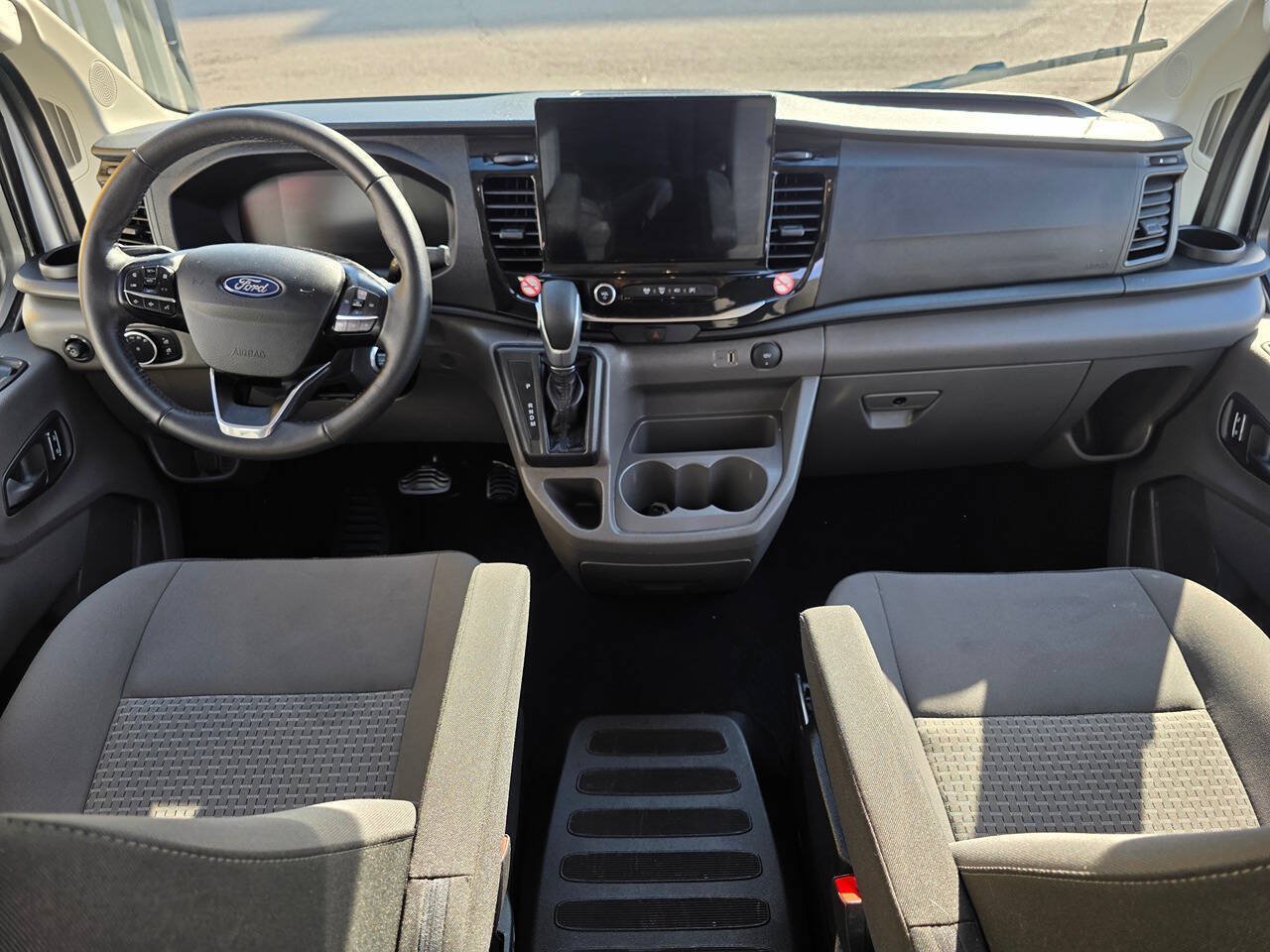 Used 2026 Ford Transit 350 XLT RWD image 8