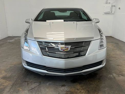 Used 2016 Cadillac ELR FWD image 2
