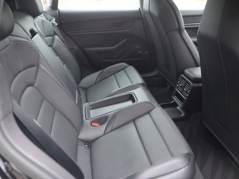 Used 2023 Porsche Taycan 4 Cross Turismo w/ Premium Package image 14