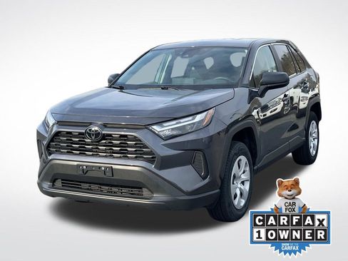 Used 2024 Toyota RAV4 LE image 8