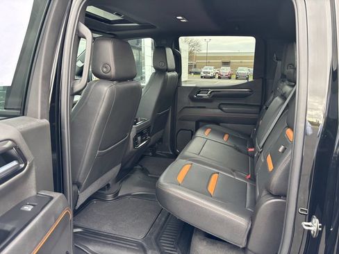 Used 2022 GMC Sierra 1500 AT4 w/ AT4 Premium Package AWD/4WD image 28
