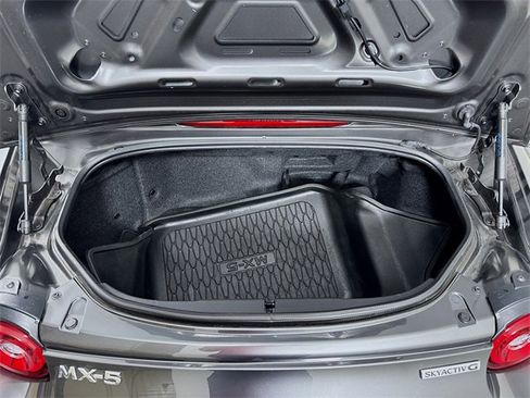 Used 2024 MAZDA MX-5 Miata Grand Touring w/ Weather Package image 38