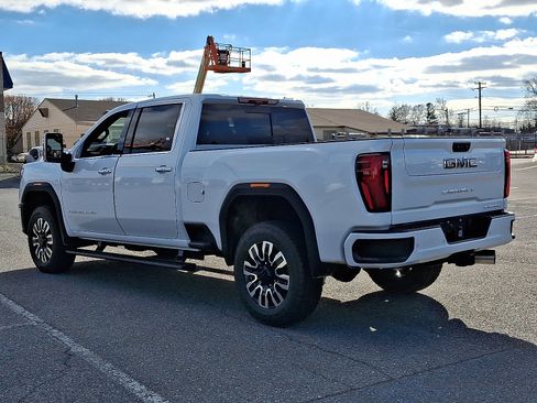 New 2026 GMC Sierra 2500 Denali Ultimate image 3