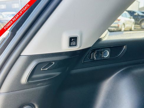 Used 2023 Jeep Grand Cherokee Limited w/ Luxury Tech Group II image 14