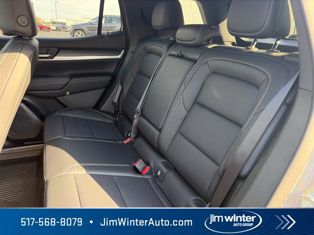 New 2027 GMC Terrain Elevation w/ Elevation Premium Package AWD/4WD image 12