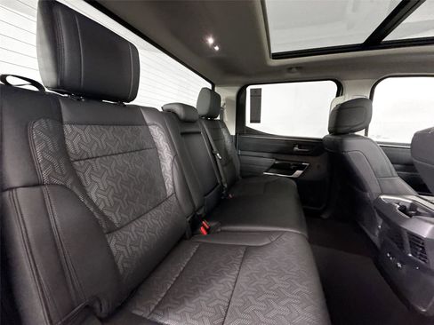 Used 2023 Toyota Tundra Limited image 39