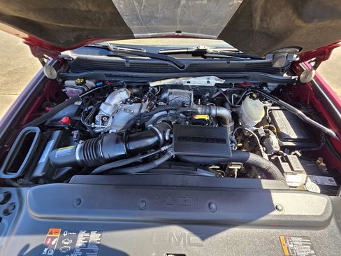 Used 2018 GMC Sierra 3500 Denali w/ Duramax Plus Package AWD/4WD image 40