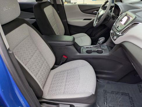 Used 2024 Chevrolet Equinox LS w/ Sport Edition FWD image 27