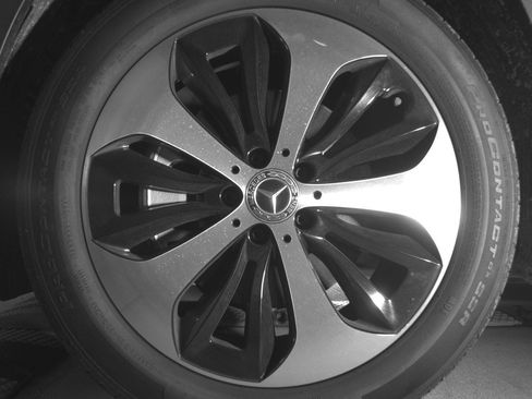 Used 2025 Mercedes-Benz GLA 250 image 12