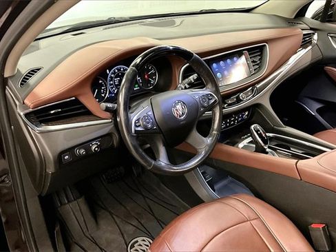 Used 2021 Buick Enclave Avenir image 12