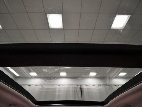 Certified 2025 Kia Sportage EX w/ Premium Package image 16