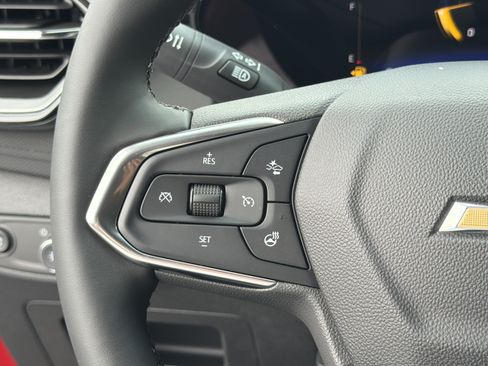 New 2026 Chevrolet TrailBlazer LT w/ LT Cold Weather Package FWD image 24
