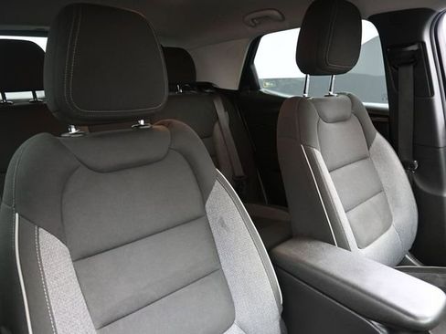 Used 2022 Chevrolet TrailBlazer LT w/ Driver Confidence Package image 21