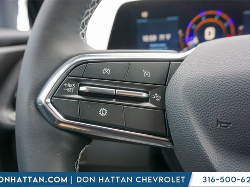 New 2026 Chevrolet Traverse LT image 12