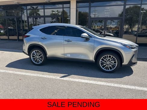 Used 2025 Lexus NX 350h 350h Premium w/ Accessory Package (Z2) image 2