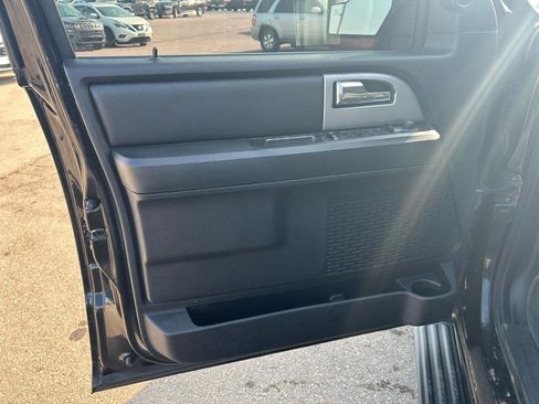 Used 2017 Ford Expedition EL Limited image 15