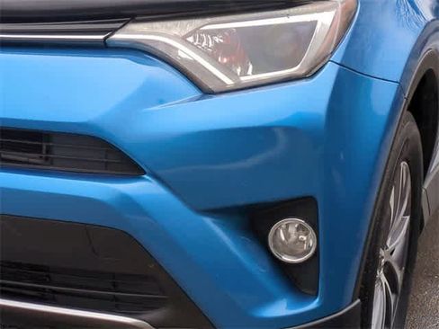 Used 2016 Toyota RAV4 XLE image 11