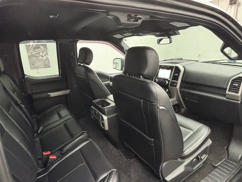 Used 2018 Ford F150 Lariat w/ Equipment Group 502A Luxury AWD/4WD image 44