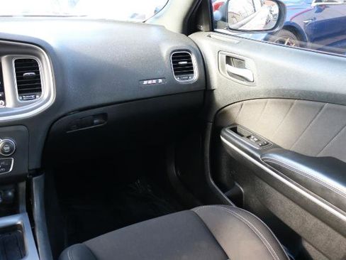 Used 2020 Dodge Charger Scat Pack w/ Dynamics Package image 19