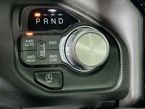 Used 2024 RAM 1500 Laramie AWD/4WD image 25