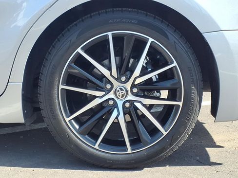 Certified 2023 Toyota Camry SE image 9