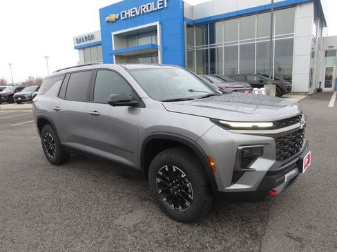 New 2026 Chevrolet Traverse Z71 w/ Enhanced Driving Package image 3