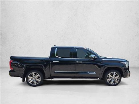 Used 2023 Toyota Tundra Capstone AWD/4WD image 4