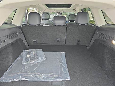 New 2026 Lincoln Nautilus Premier w/ Equipment Group 102A image 26