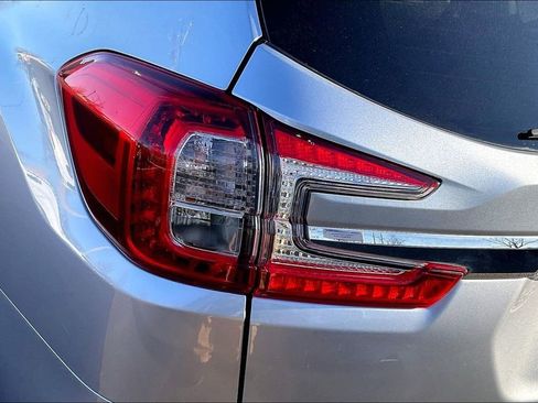 Certified 2023 Subaru Ascent Limited w/ Technology Package image 34