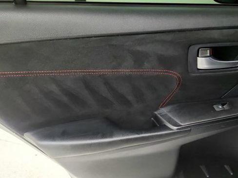 Used 2015 Toyota Camry XSE FWD image 46