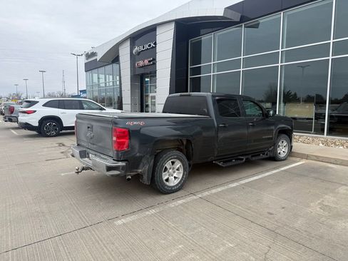 Used 2017 Chevrolet Silverado 1500 LT w/ Trailering Package image 4