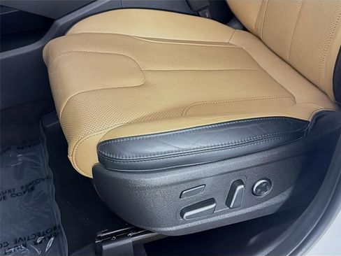 Certified 2023 Hyundai Santa Fe Calligraphy FWD image 20