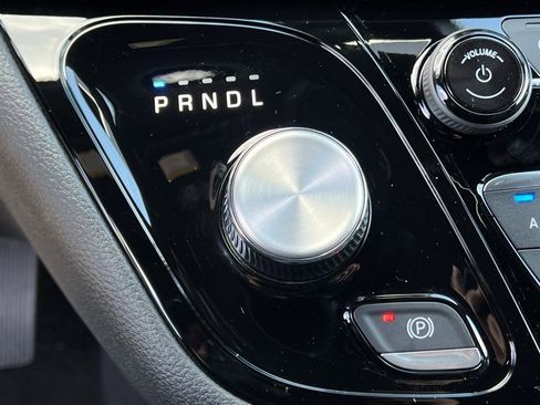 New 2026 Chrysler Pacifica Select image 25