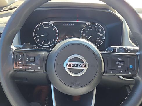 Used 2021 Nissan Rogue SV AWD/4WD image 23