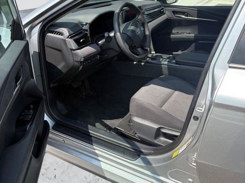 Used 2025 Toyota Camry LE FWD image 20
