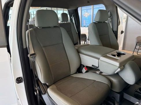 Used 2017 Ford F150 XL w/ Equipment Group 101A Mid AWD/4WD image 25