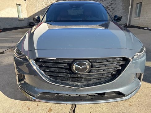 Used 2023 MAZDA CX-9 Carbon Edition image 9