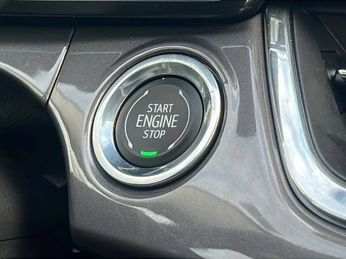 Used 2025 Chevrolet Trax ACTIV w/ Driver Confidence Package FWD image 26
