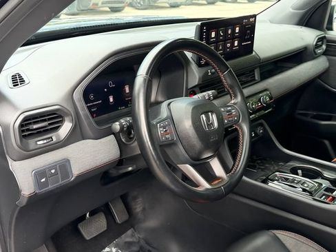 Used 2026 Honda Passport TrailSport image 13