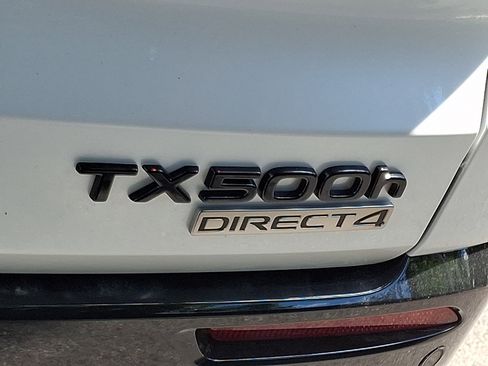 New 2026 Lexus TX 500h AWD image 16