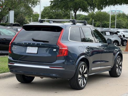 Used 2023 Volvo XC90 T8 Ultimate AWD/4WD image 4